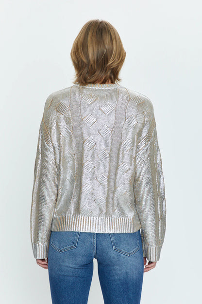 SUETER METALICO HUESO