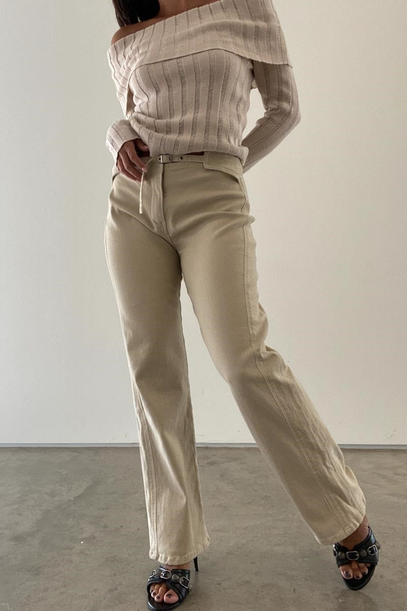 JEANS IVORY CON DETALLE CINTURON AJUSTABLE