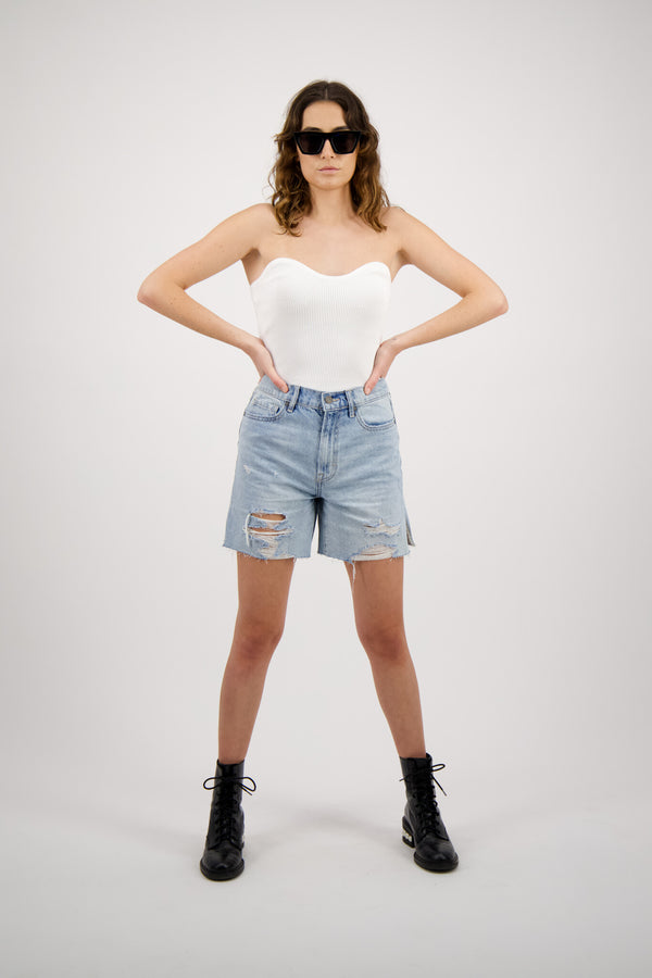 SHORT LARGO JEAN