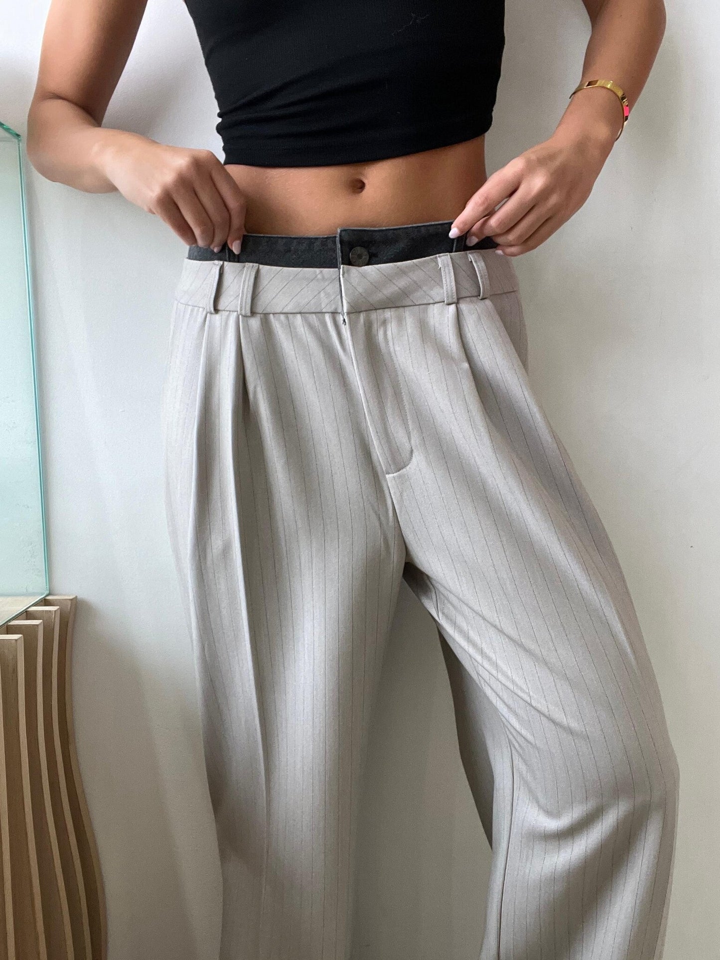 PANTALON GRIS PRETINA
