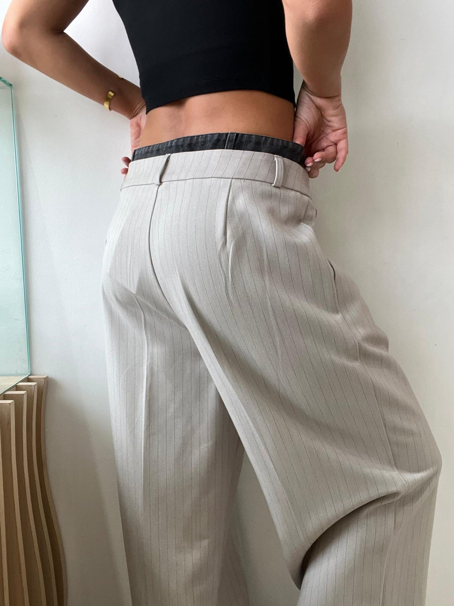 PANTALON GRIS PRETINA